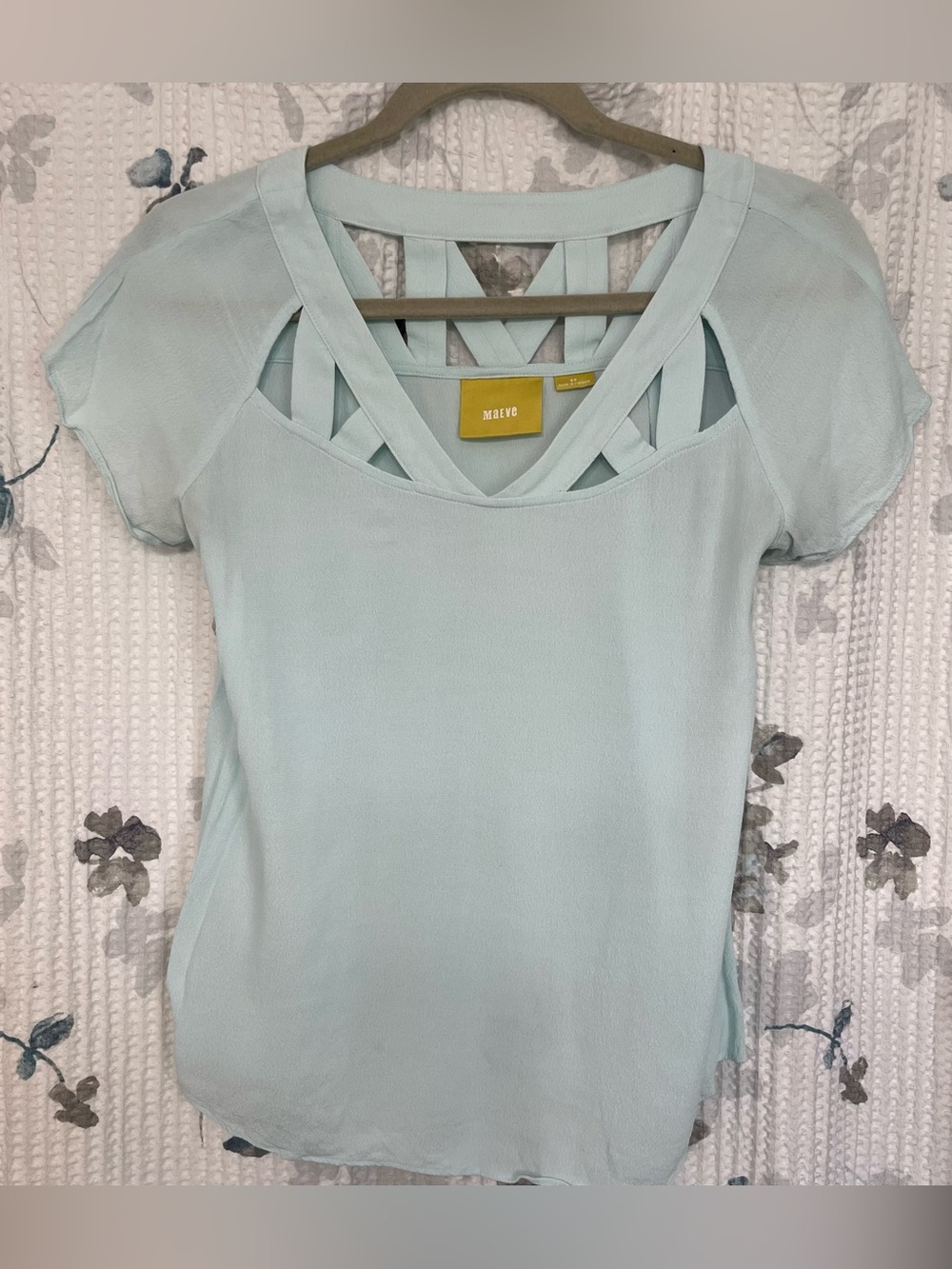 Maeve By Anthropology Sky Blue Lattice Neckline  Short Sleeve Top. Size 00